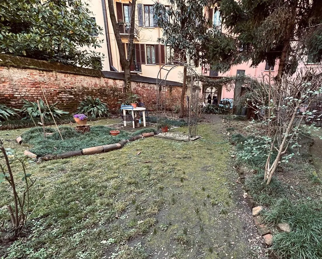Monolocale In Pieno Centro Apartment Milan Italy